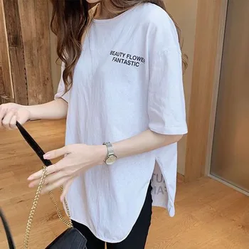 Priežastinis Moterų White T-Shirt Korėjos Vasaros Pusė Rankovės Ilgos Padalinta Moterų Viršūnių Laišką Atspausdinta Marškinėliai Prašmatnus Tees Marškinėliai