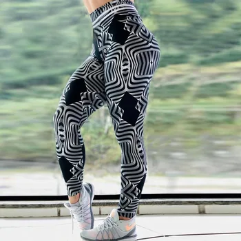 NORMOV Moterims Treniruotės Antblauzdžiai Push Up Holografinis Black 3D Metalo Spausdinimo Leggins Aukšto Juosmens Sportas Antblauzdžiai Fitneso Legging