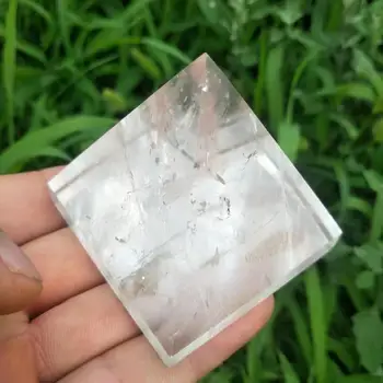 Natūralus kvarco kristalas supjaustyti poliravimo piramidės natūralių kristalų reiki gydymo